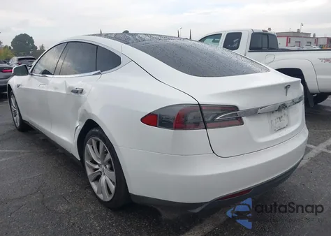 2014 Tesla Model S P85 из США, поврежденный, VIN 5YJSA1H19EFP32693